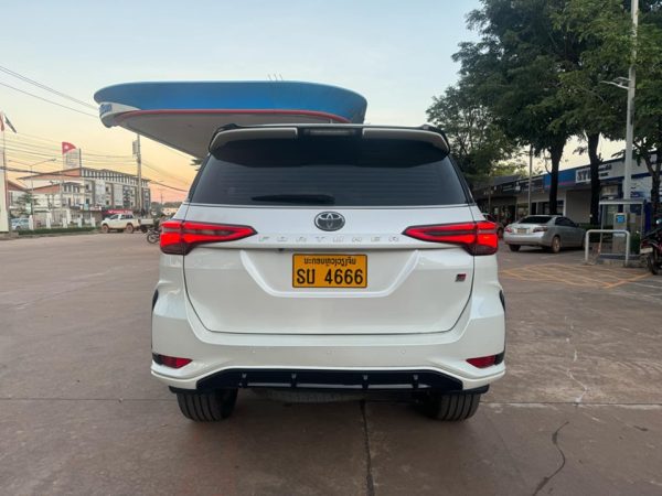 FORTUNER GR ຟໍຈູນເນີ ຈີອາ ລຸ້ນທັອບ ປີ2024 ໂອໂຕ ໂຟວິນ4X4 ຍ້າຍ - Image 10