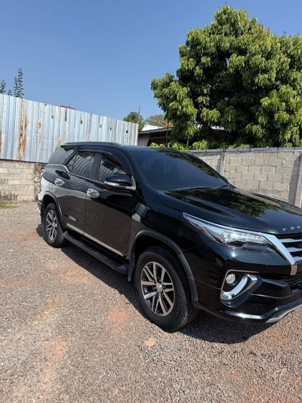 All new FORTUNER ຟໍຈູນເນີ ປີ2019-2020 ເກຍໂອໂຕ ກະເທີຍ - Image 2