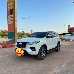 Fortuner ຟໍຈູນເນີ ປີ2019 ໂອໂຕ ໂຟວິນ4x4 ຍ້າຍພ່ວງ