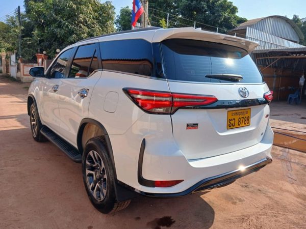 FORTUNER LEGENDER ຟໍຈູນເນີ ລີເຈັນເດີ ປີ 22ນຳໃຊ້ 23 ໂຟວິນ4X4 ຊ້າຍເດີມ - Image 7